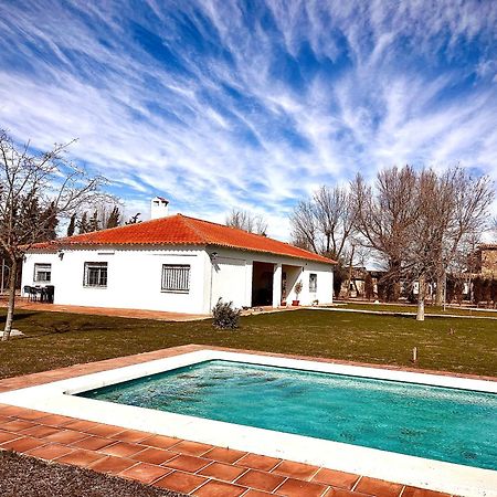 Villa Mercedes Argamasilla de Calatrava Eksteriør bilde